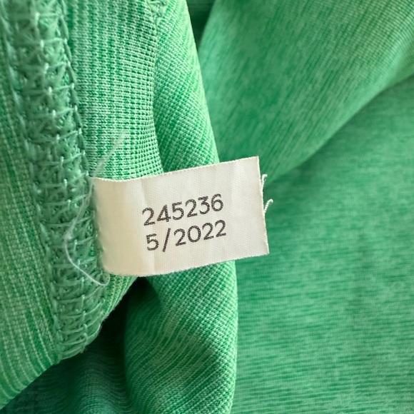 Outdoor Voices Green Warmup Bike Shorts 5” Women’s Medium - Picture 7 of 7